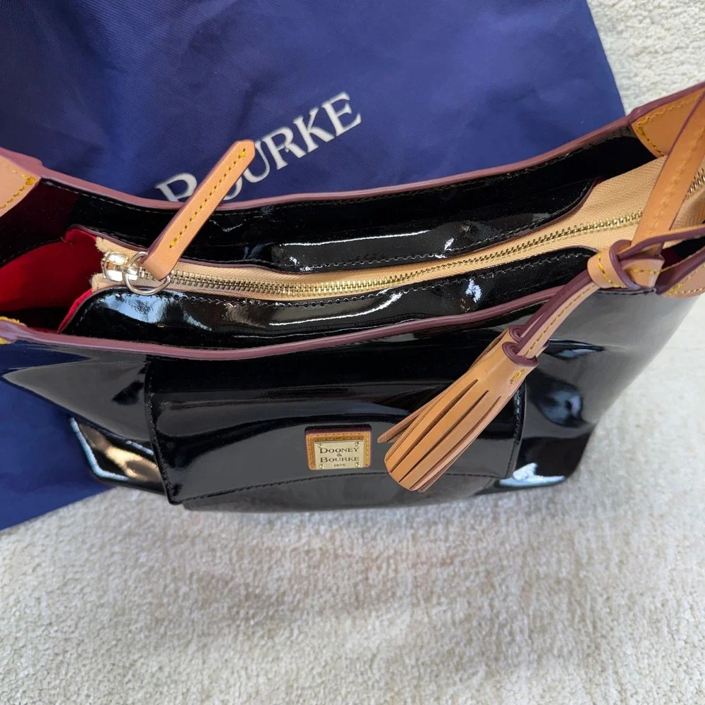 NWT Dooney‎ & Bourke Black Patent Leather Hobo Style Bag Tan Trim Gold Hardware